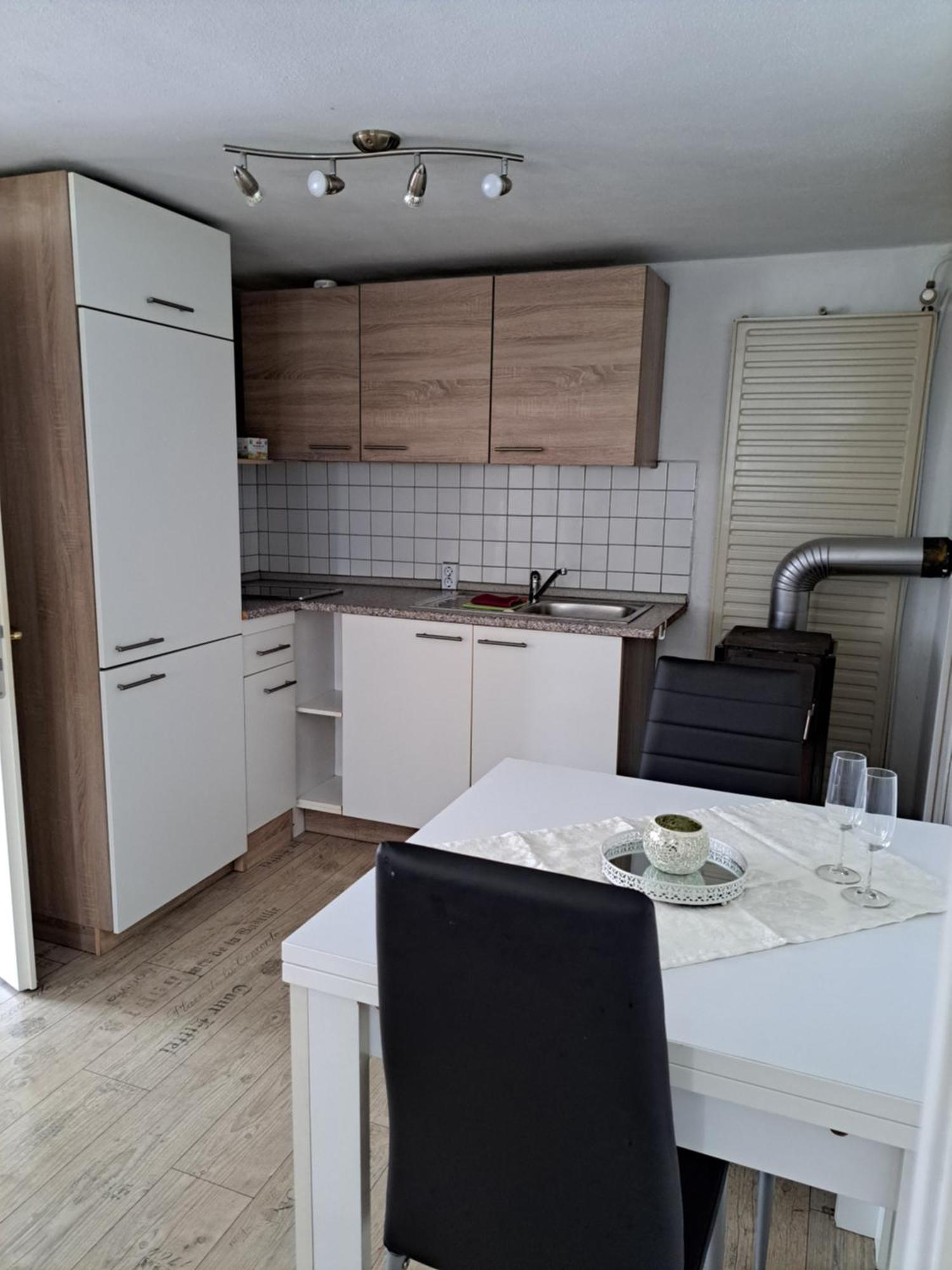 Nensi Apartamento Ehekirchen Exterior foto
